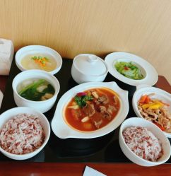-金鹰国际月子中心(新街口店)
