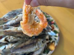 -雪绒花路停车场