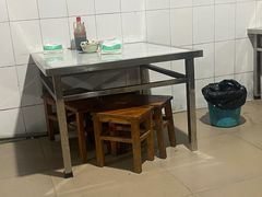 -正宗杨记普洱酸醋米线(总店)