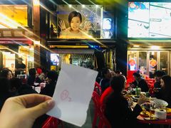 -BHC炸鸡(明洞总店)