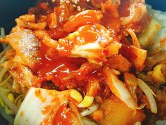 泡菜五花肉拌饭-中央财经大学-食堂