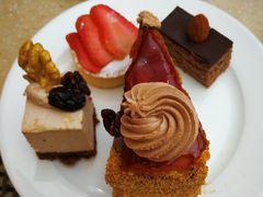 -亮马河饭店翠雅咖啡厅