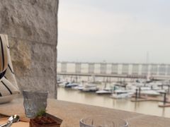 -22ºN BISTRO西餐&酒馆(石奥商业街店)