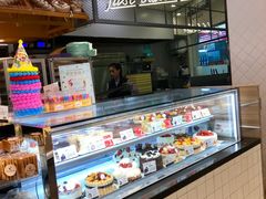 面包甜点陈列柜-早安巴黎(四季坊店)