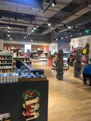 -国际蓝孩(万象城店)