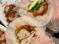 -龙聚德北京烤鸭(沙坪坝华宇A馆店)