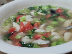 网红米筛爬-芦茨金富饭庄·25年老字号·专做稻草鸡