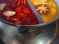 -湊湊火锅·茶憩(新中关购物中心店)