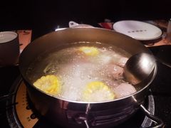 招牌牛骨汤底-牛事制造局牛肉火锅(莲岳路店)