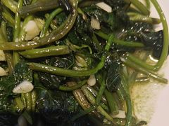 蒜泥炒红薯叶-又见炊烟私房菜(敬亭路店)