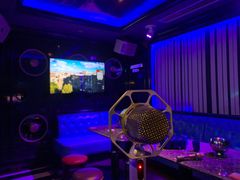 -UK派对KTV(日月广场店)
