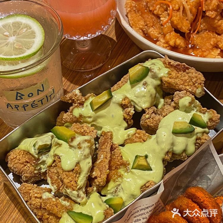 重庆📍会一直去吃的平价韩食馆‼️好吃又好拍