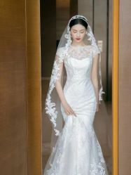 点击看大图 -Renee芮亦婚纱