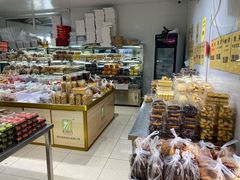 面包甜点陈列柜-幸福蛋糕坊(金顶街店)