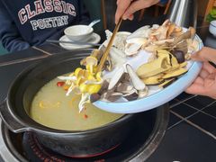 -野菌皇海景野生菌火锅(滨海大道店)
