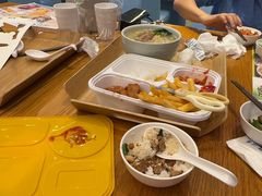 -美食小镇·观赏珍稀鸟类·长隆熊猫酒店