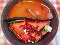 -赵美丽·重庆社区火锅·直营店(火车东站·中豪国际店)