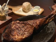 -恰餐厅及酒吧 CHAR Bar & Grill (北京丽都皇冠假日店)