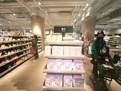 -七鲜超市(瑞虹天地太阳宫店)