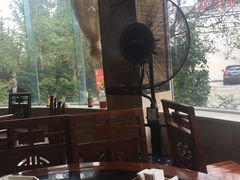 -九尺赵老四鲜鹅肠火锅