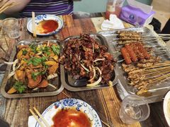 -勃利地摊·勃立小串烧烤