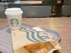 -星巴克臻选(南京金茂览秀城店)