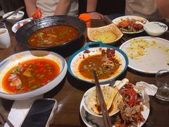 -聚汇三少·龙虾·中餐厅(莫邪路新天地店)
