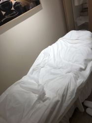 -法国娇兰精品店