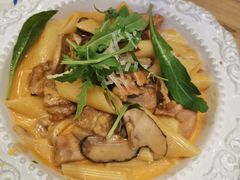 -玛格萝妮比萨屋(四平店)