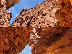 -天山神秘大峡谷