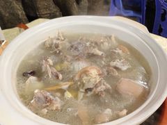 羊肉煲-老东风菜馆·潮汕大排档