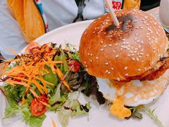 -FLOVIE FLORIST CAFE