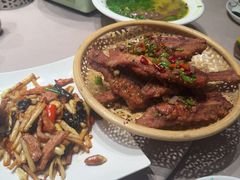 -江宴渔村·鱼鲜土菜(紫荆广场店)