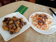 羊肉炒馕-维吾尔餐厅(宜山路店)