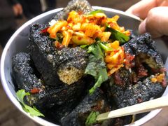 -黑色经典臭豆腐·湖南特产(坡子街店)