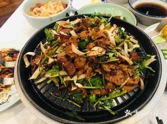 没有很cuan的芥末刺激的味道,略带酸味儿