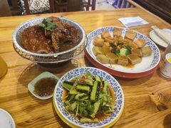 -花溪雨·森林餐厅(石基店)