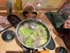 -川堂风·跷脚牛肉·乐山爆炒(宝山日月光店)