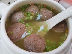 芹菜牛双丸汤-陈鹏鹏潮汕菜(宝安机场T3航站楼店)