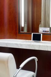 -AKOZO Beauty Salon