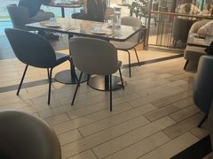 -必胜客餐厅(昆百大泰业城店)
