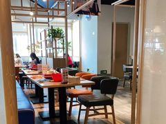 -渝信川菜 · 川味家常菜(财富购物中心店)