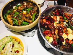 -湘西小馆(滨河路店)