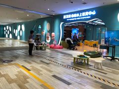-Swim斯卫姆国际儿童游泳中心(红博中央公园店)