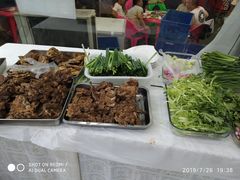 -黑龙江美食城(三角公园店)
