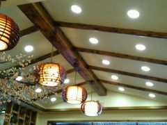 -青瓦餐厅·生鱼片·韩园烤肉(西塔店)