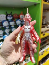 -16TOYS中古玩具铺(崇文门店)