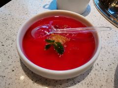 鲜火龙果冰粉-老佛爷铜炉蛙锅(海岸城店)