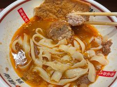 -顺溜·手工刀削面·黑金店(铜锣湾店)
