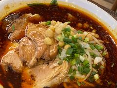 招牌卤肉担担面-十一街幺鸡成都担担面(悠方店)